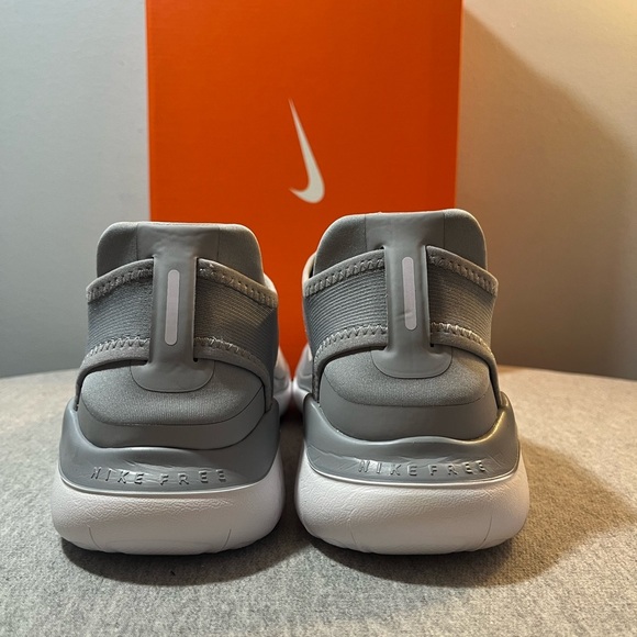 Nike Free RN 2018 Wolf Grey/White-Volt Athletic Men’s Shoe Size 10 942836-003​ - Picture 6 of 11